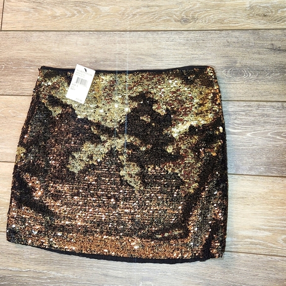 Bishop + Young black and gold sequin mini skirt size small - Picture 1 of 7